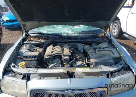 2006 Chrysler 300 Touring from USA, damaged, VIN 2C3KK53G96H450036